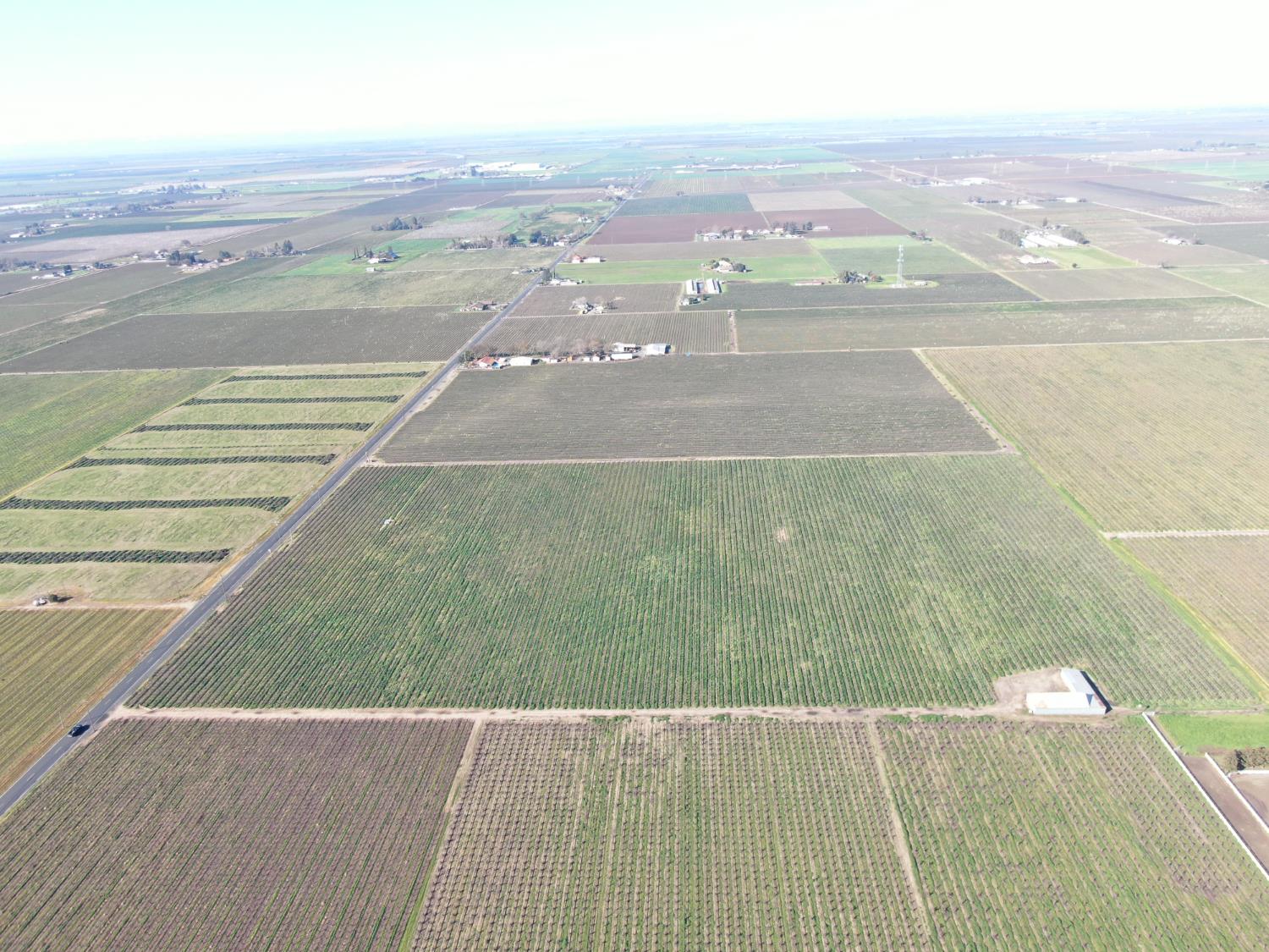3409 West Woodbridge Road Lodi, CA 95242 - Photo 6 of 11