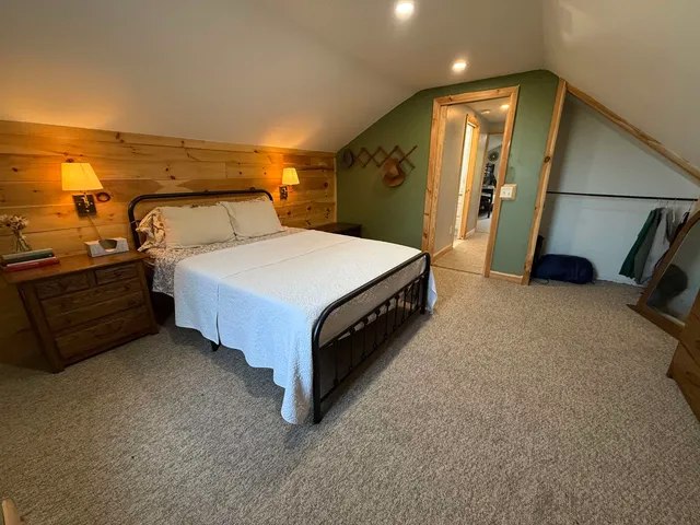 $474,900 | 216 Ghastly Job Way, Wilmington, VT 05363