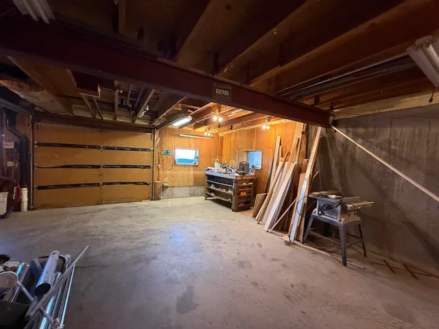 $474,900 | 216 Ghastly Job Way, Wilmington, VT 05363