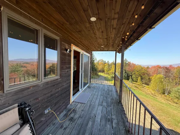 $465,000 | 216 Ghastly Job Way, Wilmington, VT 05363