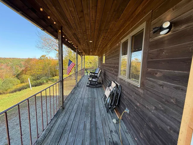 $474,900 | 216 Ghastly Job Way, Wilmington, VT 05363