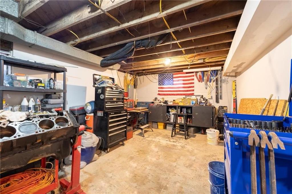3958 Monroeville Boulevard Monroeville, PA 15146 - Photo 20 of 29 a view of work space with chairs