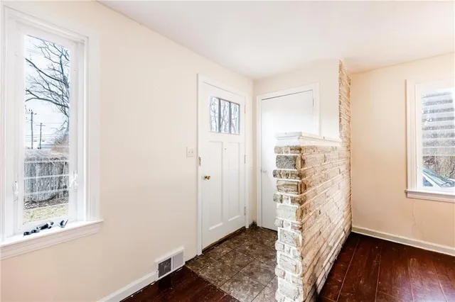 a view of livingroom with furniture and wooden floor