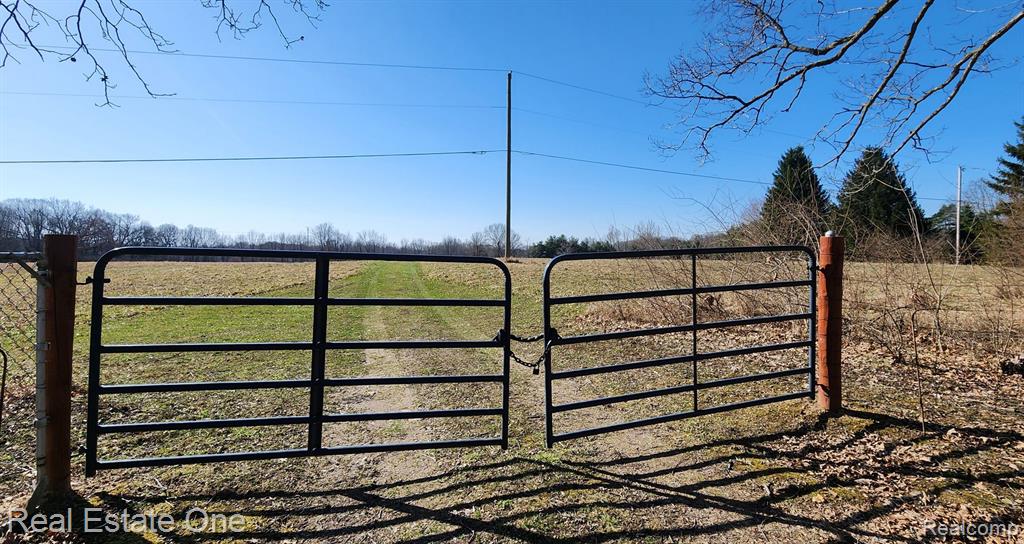 Vl Rattalee Lake Road Davisburg, MI 48350 - Photo 10 of 14