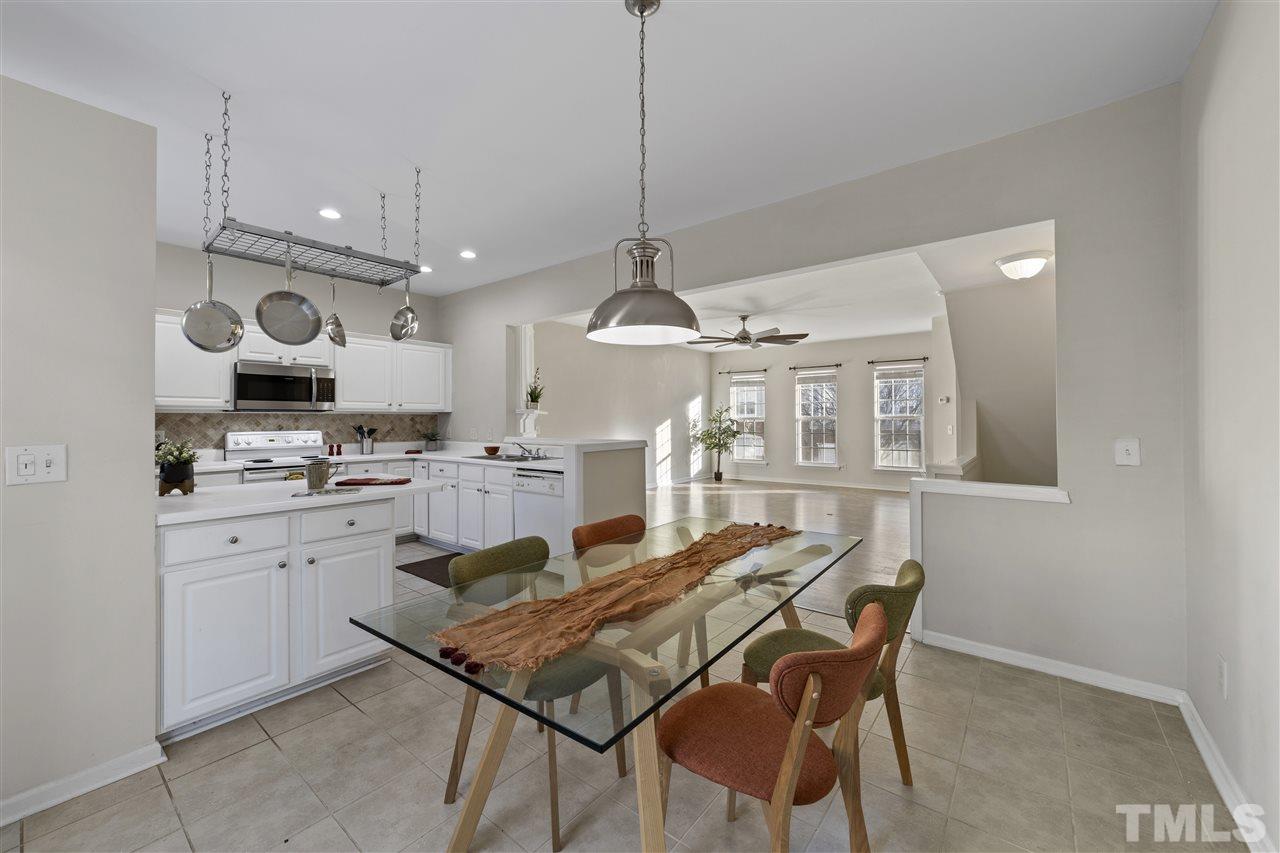 7247 Galon Glen Road Raleigh, NC 27613 - Photo 19 of 21