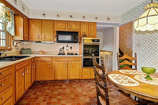 523 Highland Road Hinsdale, IL 60521 - Photo 6 of 16