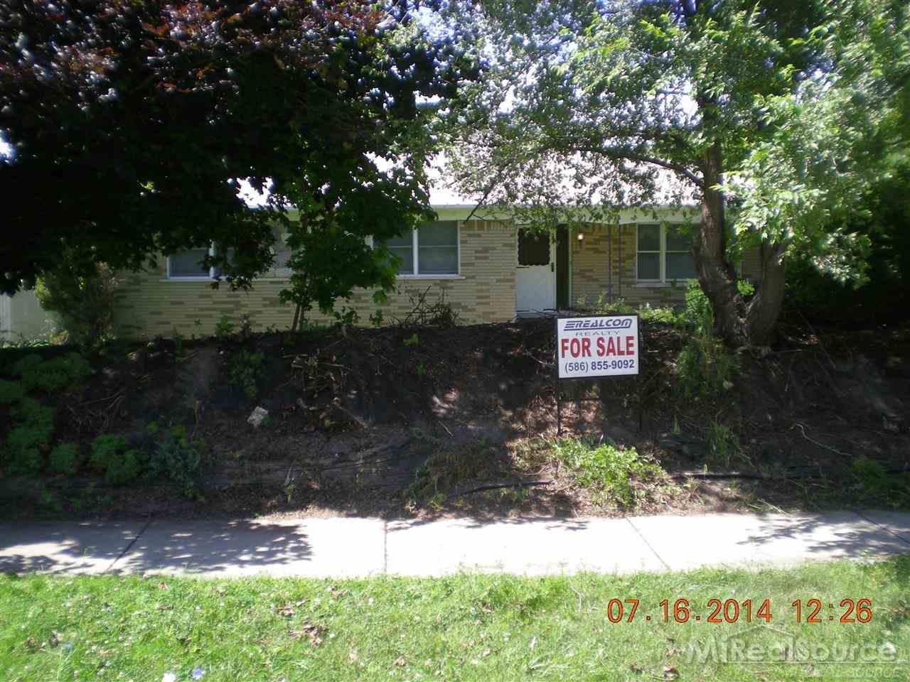 42195 Hayes Road Sterling Heights, MI 48313 - Photo 2 of 37 31241868-1.JPG