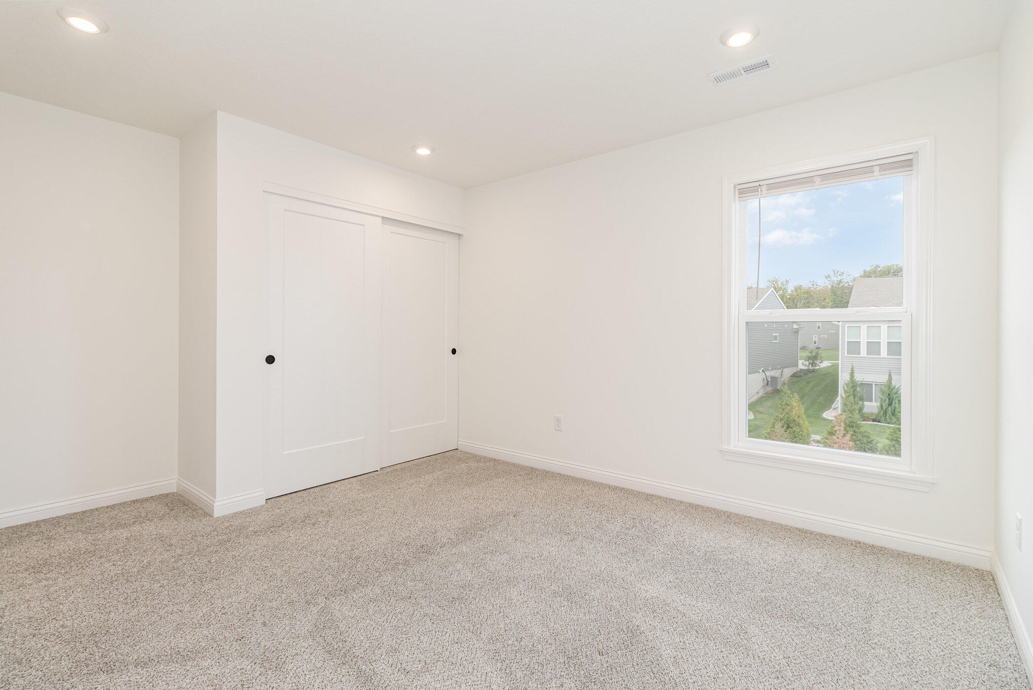 3877 Circollo Drive Covington, KY 41017 - Photo 22 of 42 023_3877_circollo_dr_48-edit_596