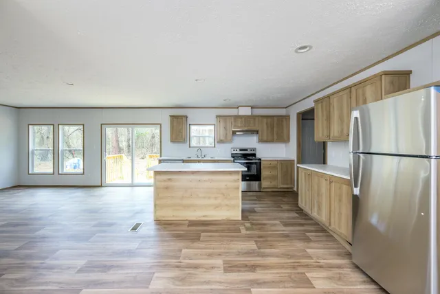 $249,900 | 151 Firethorn Court, Eutawville, SC 29048