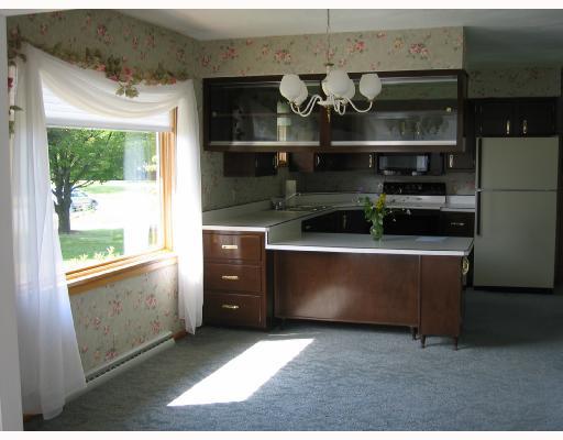 1127 Evans City Road Renfrew, PA 16053 - Photo 3 of 16 Kitchen. Open Floor Plan, Kitchen and Dining Area.