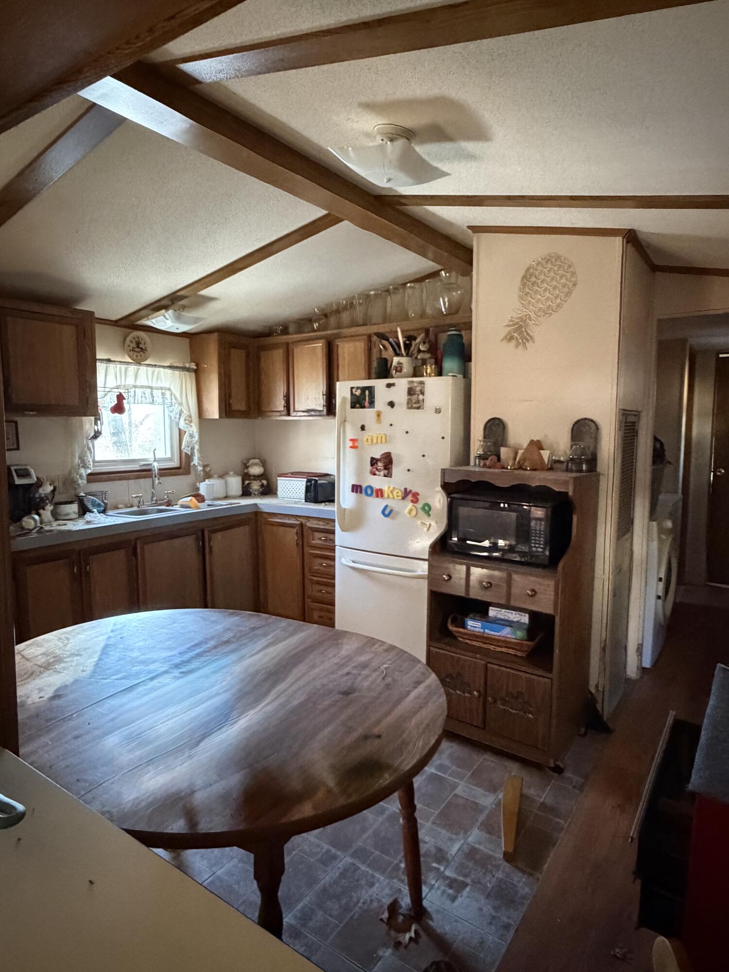 127 Darnit Road Buckfield, ME 04220 - Photo 3 of 12 127 Darnit Kit1