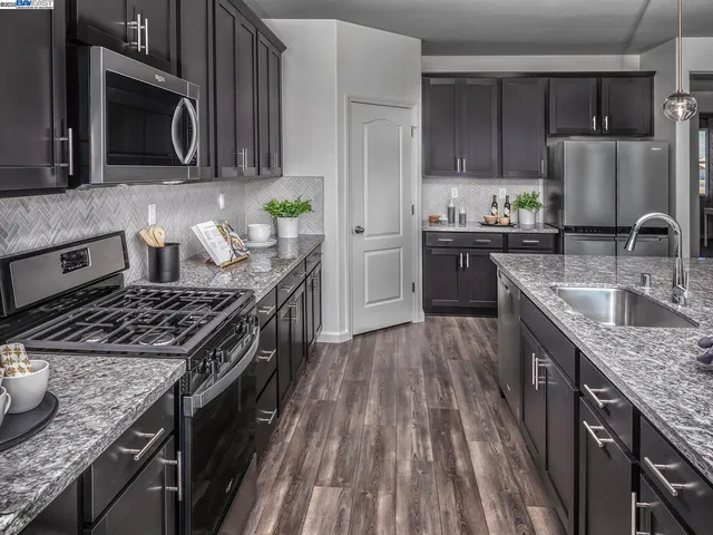 $828,869 | 5244 Kestrel Street, Antioch, CA 94531