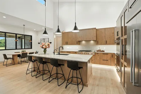 $1,299,900 | 4137 167th Avenue, Lowell, IN 46356