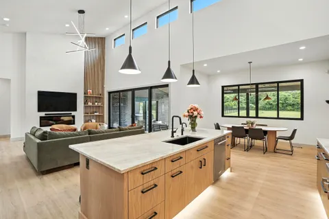 $1,299,900 | 4137 167th Avenue, Lowell, IN 46356