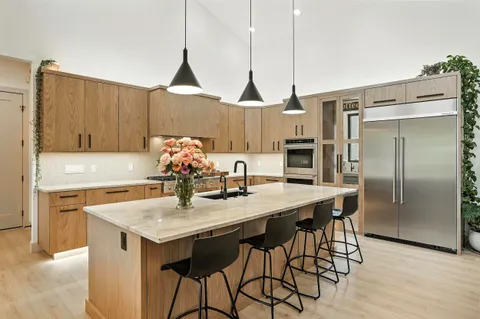 $1,299,900 | 4137 167th Avenue, Lowell, IN 46356