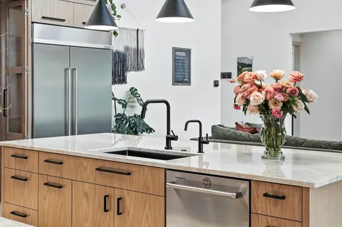 $1,299,900 | 4137 167th Avenue, Lowell, IN 46356