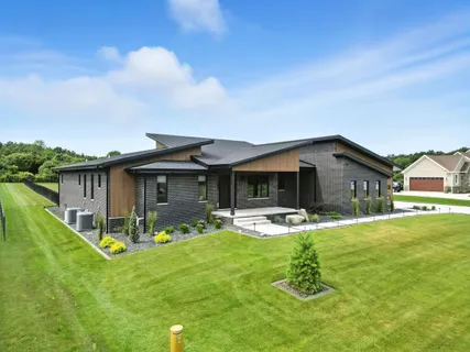 $1,299,900 | 4137 167th Avenue, Lowell, IN 46356