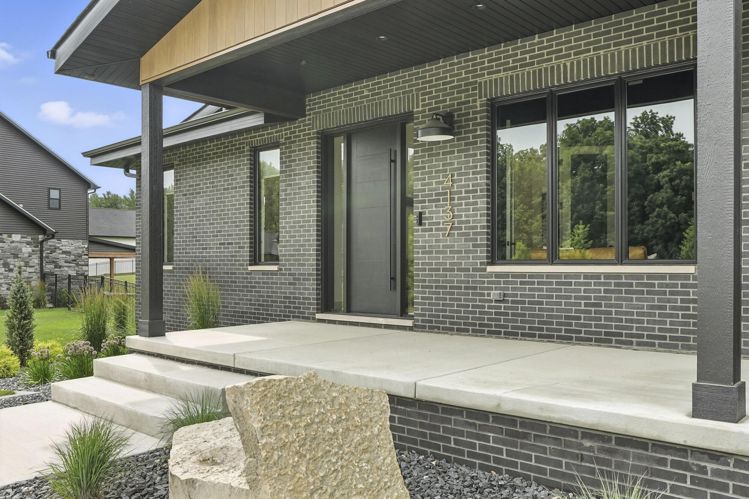 4137 167th Avenue Lowell, IN 46356 - Photo 4 of 69 2500x1666