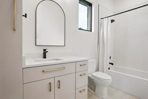 $1,299,900 | 4137 167th Avenue, Lowell, IN 46356