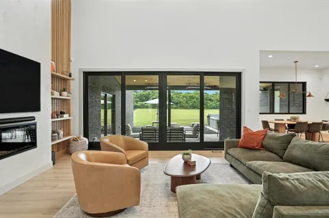 $1,299,900 | 4137 167th Avenue, Lowell, IN 46356