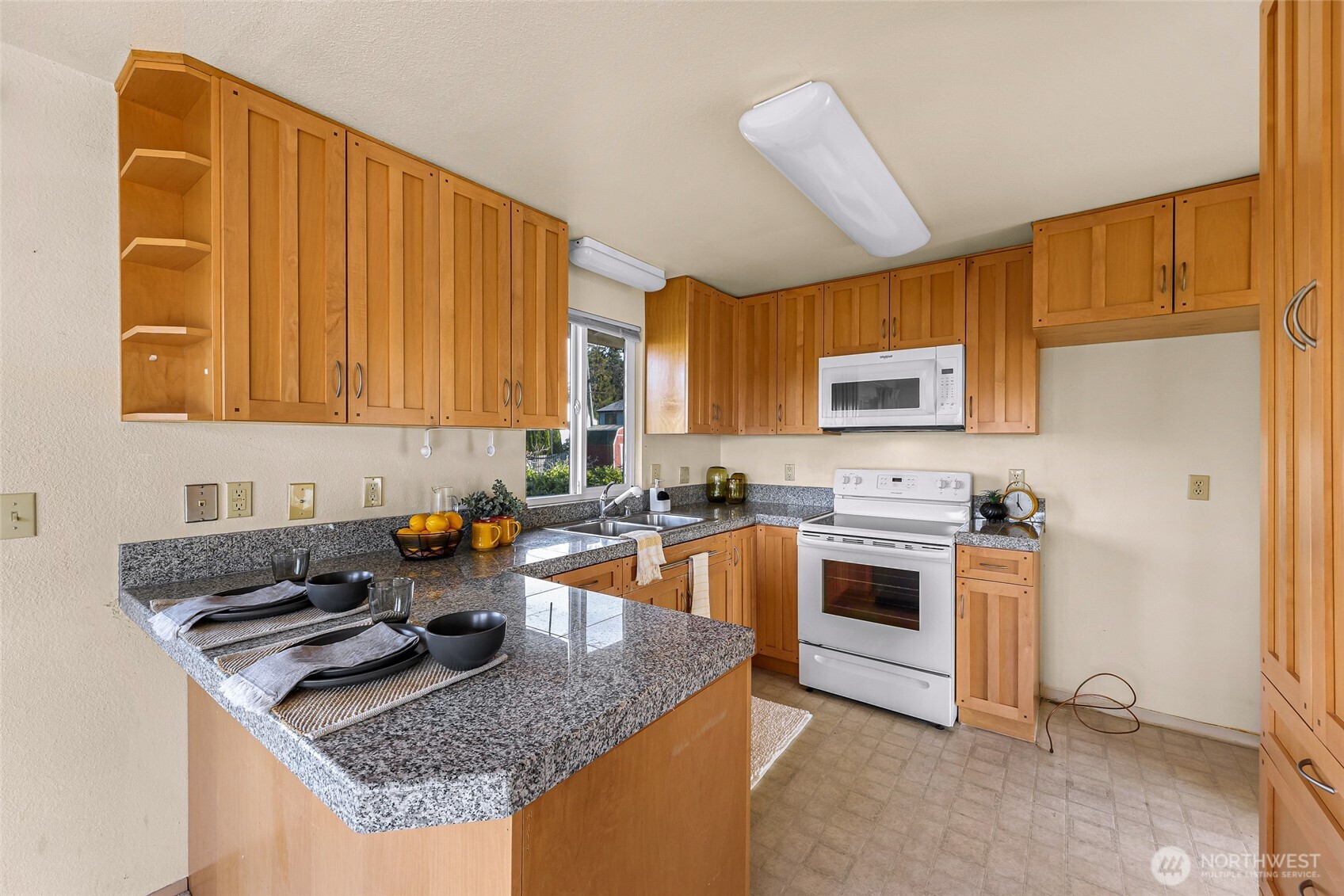 3701 Ridgemont Way Bellingham, WA 98229 - Photo 13 of 40 Gallery Image 13