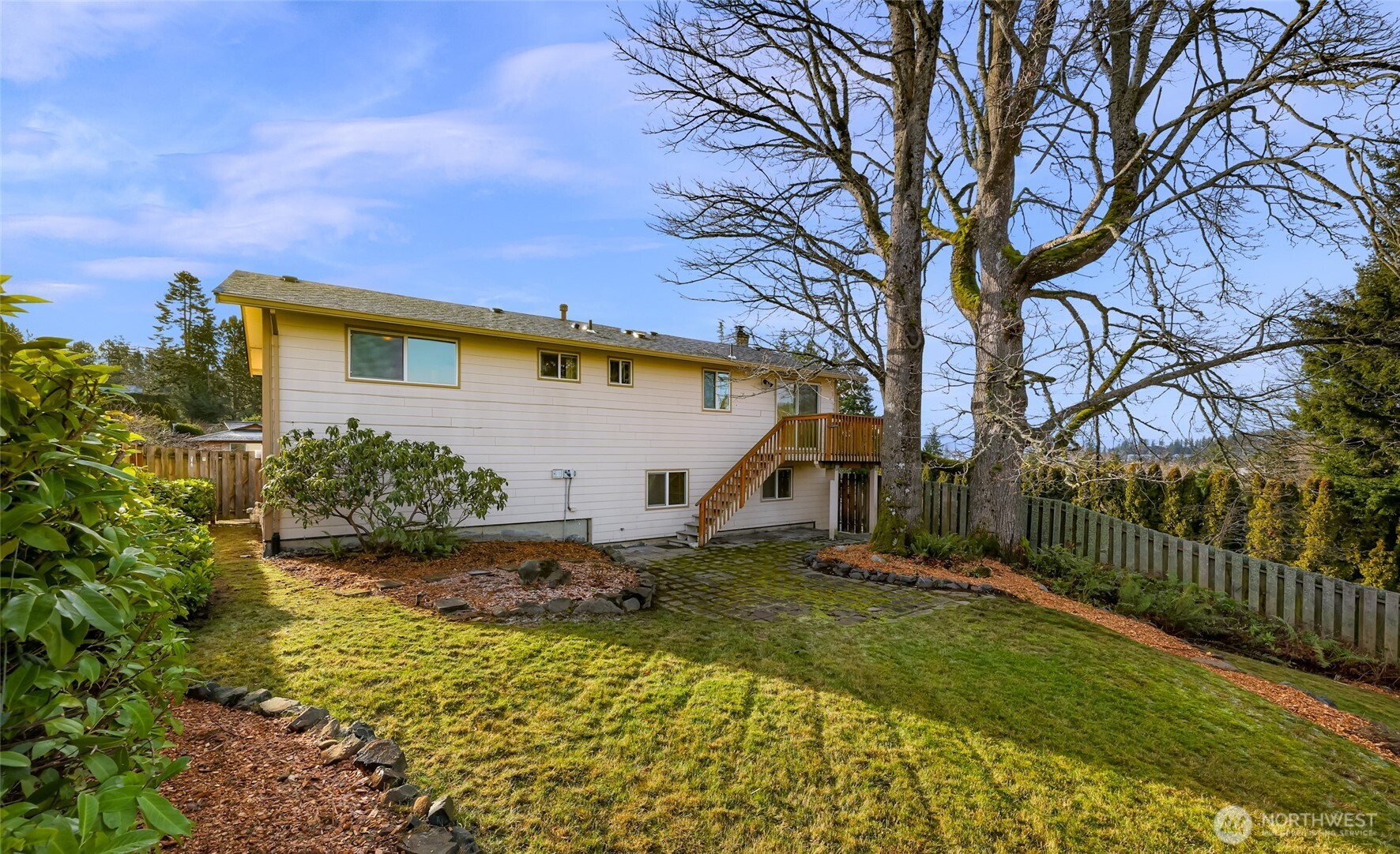 3701 Ridgemont Way Bellingham, WA 98229 - Photo 33 of 40 Gallery Image 33