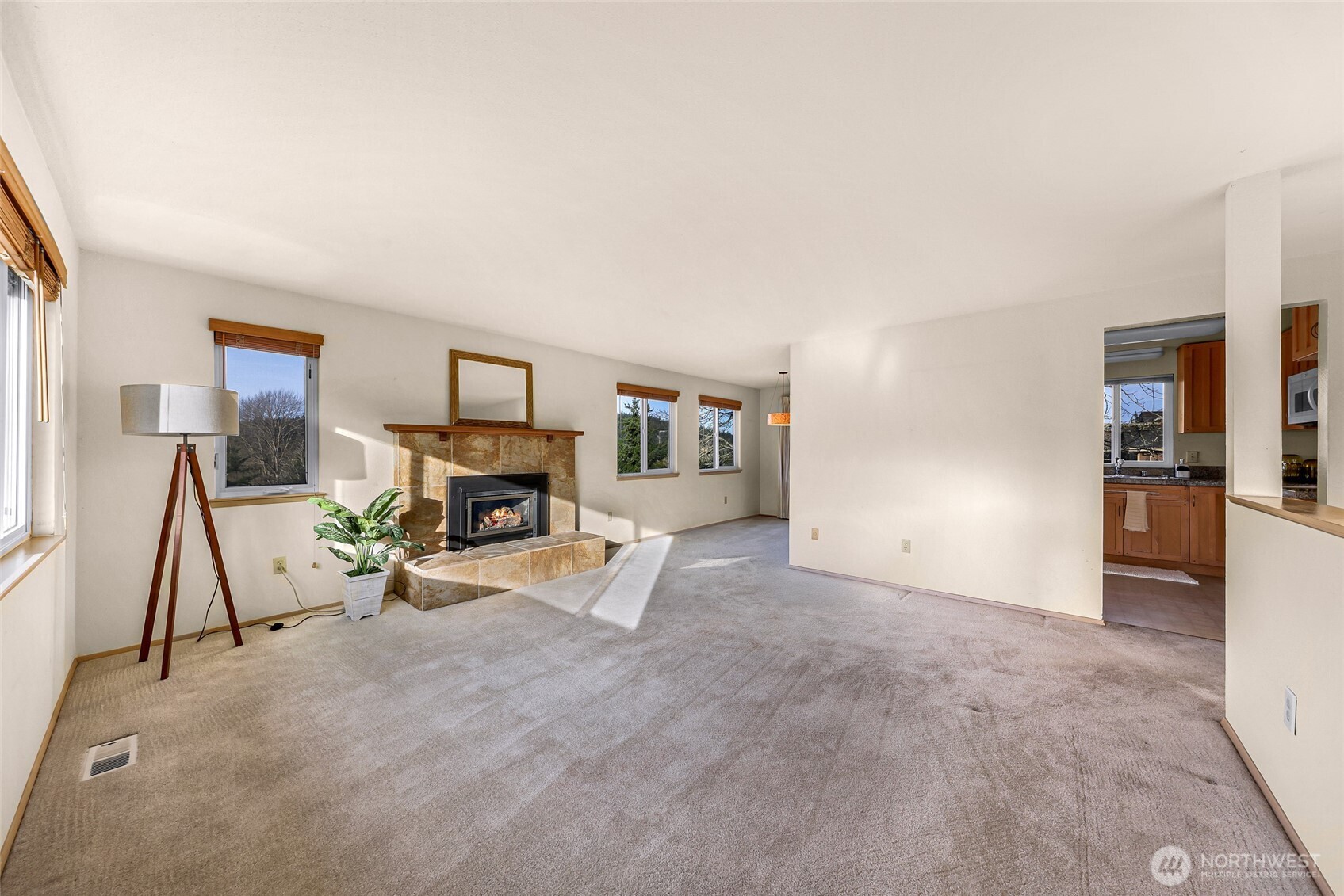 3701 Ridgemont Way Bellingham, WA 98229 - Photo 6 of 40 Gallery Image 6