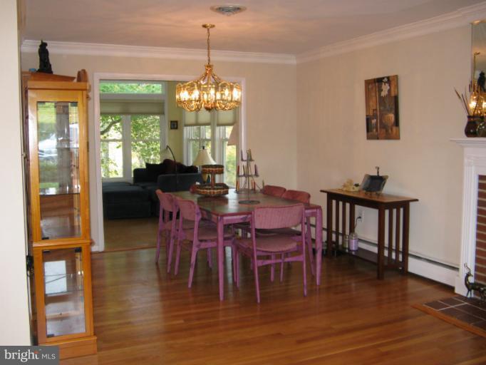 14185 Howard Road Dayton, MD 21036 - Photo 5 of 15 Dining Room