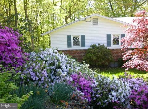 14185 Howard Road Dayton, MD 21036 - Photo 7 of 15 Exterior (Front)
