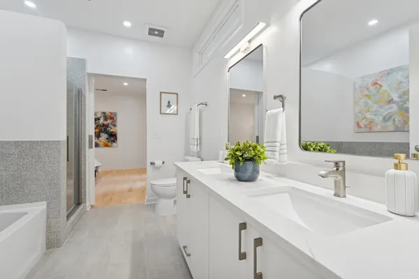 $499,900 | 3104 West Lake Street, Unit 412, Minneapolis, MN 55416