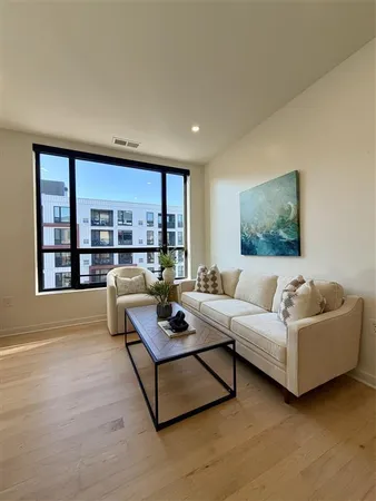 $499,900 | 3104 West Lake Street, Unit 412, Minneapolis, MN 55416