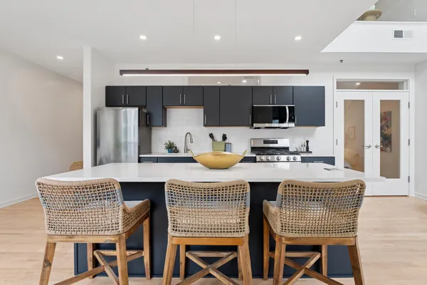 $499,900 | 3104 West Lake Street, Unit 412, Minneapolis, MN 55416