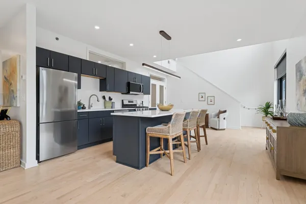 $499,900 | 3104 West Lake Street, Unit 412, Minneapolis, MN 55416