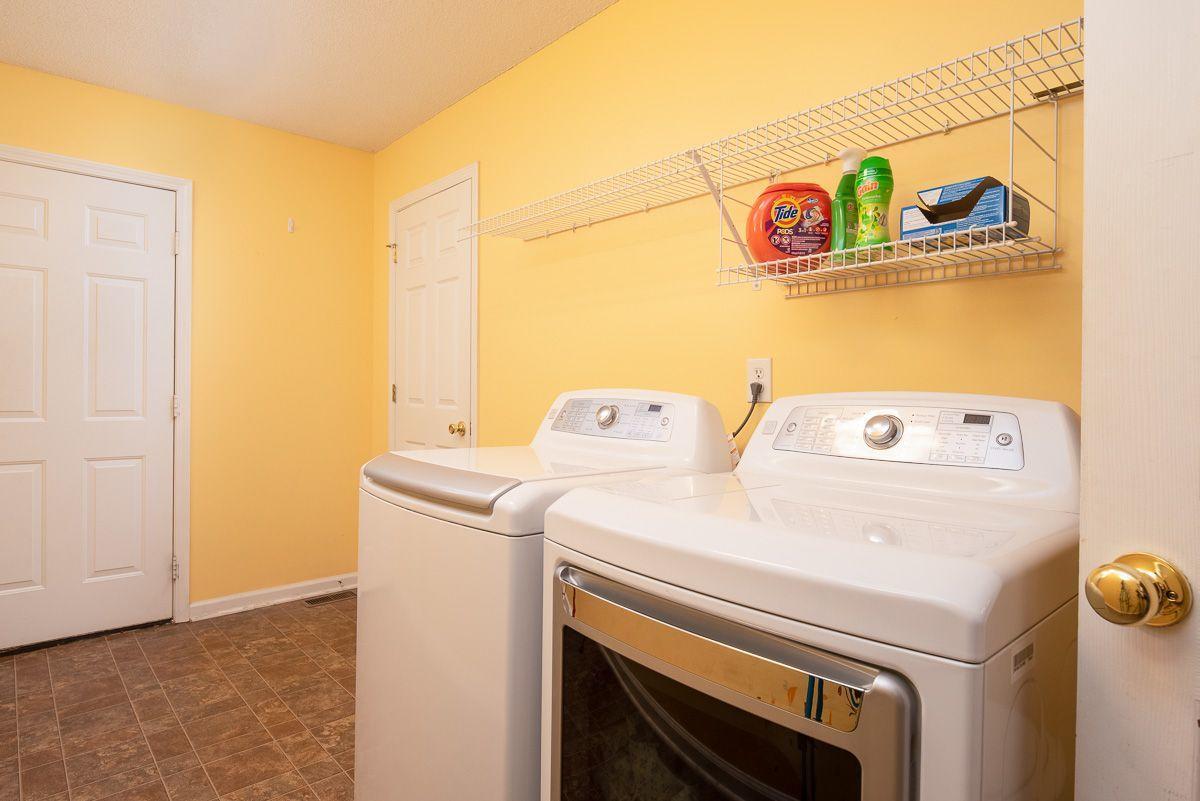 3940 Miser Station Road Louisville, TN 37777 - Photo 13 of 17 Utility Room