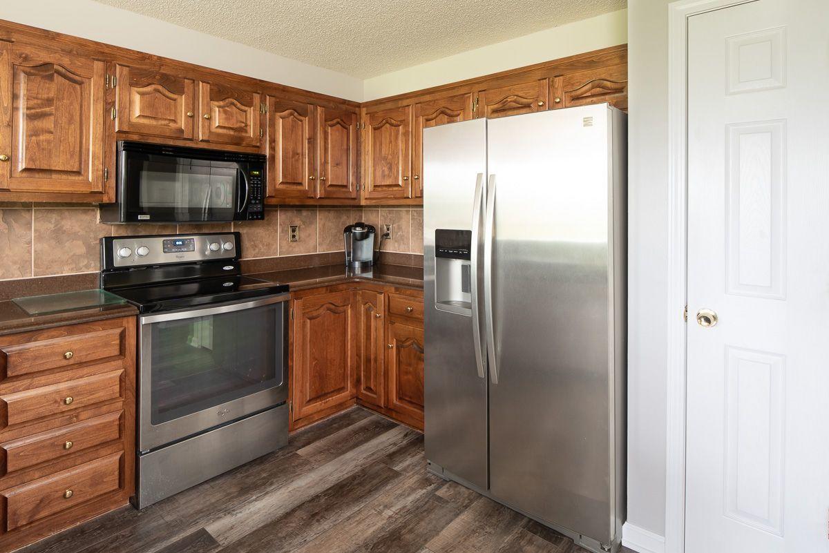 3940 Miser Station Road Louisville, TN 37777 - Photo 4 of 17 Kitchen Cabinets