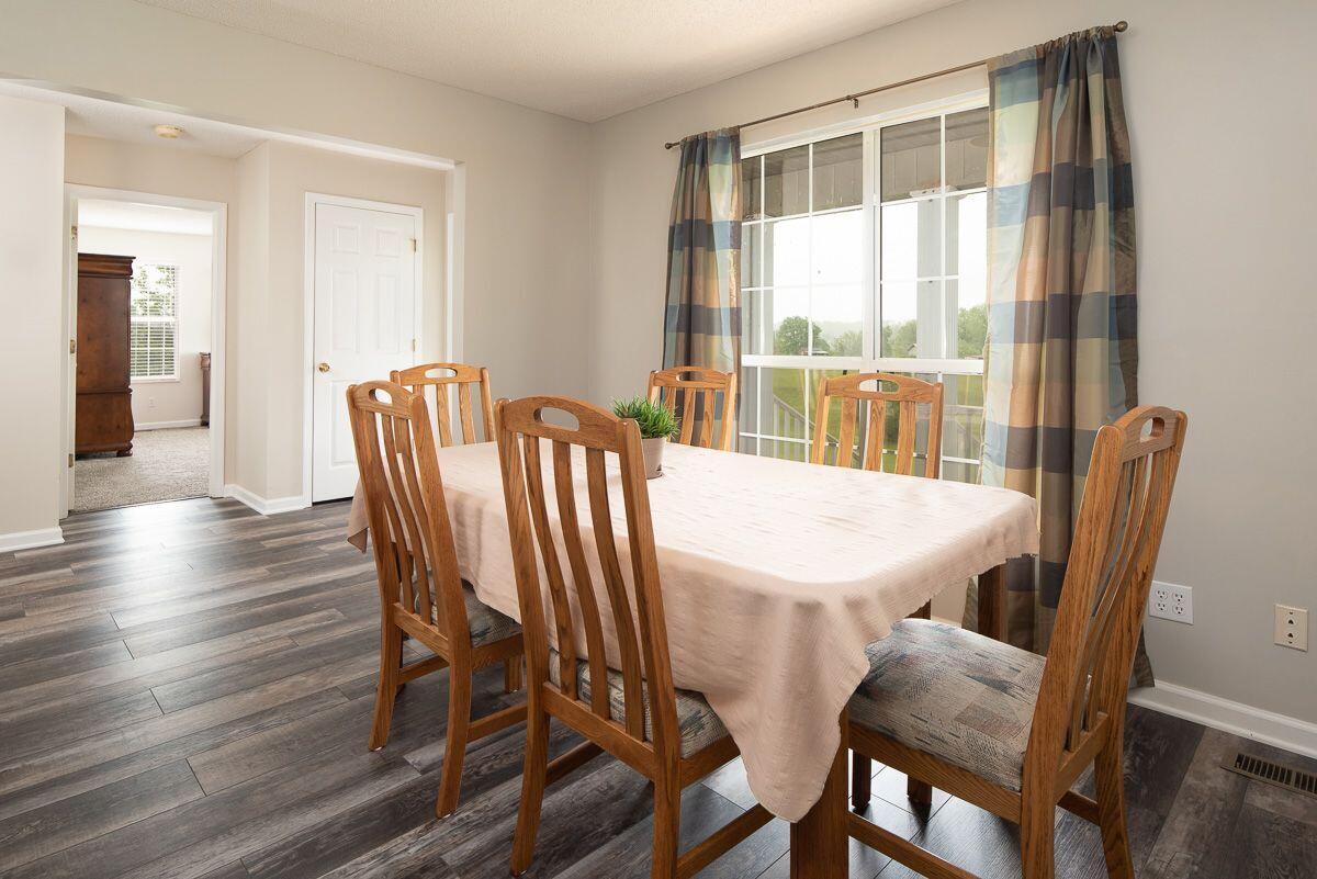 3940 Miser Station Road Louisville, TN 37777 - Photo 6 of 17 Dining Room