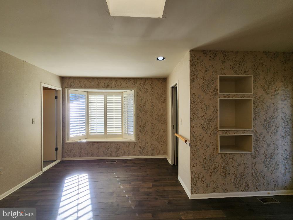 8410 Hawkins Creamery Road Gaithersburg, MD 20882 - Photo 22 of 43