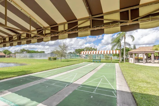 $199,900 | 7892 Willow Spring Drive, Unit 1517, Lake Worth, FL 33467