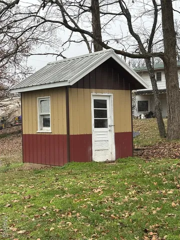 $127,000 | 816 Kendall Drive, Poplar Bluff, MO 63901