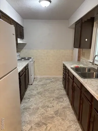 $127,000 | 816 Kendall Drive, Poplar Bluff, MO 63901