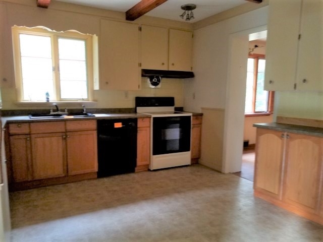 25 Robbins Road Keene, NH 03431 - Photo 8 of 14 Gallery Image 8