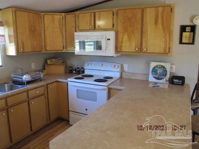 6161 Mitchell Road Walnut Hill, FL 32568 - Photo 19 of 49 Gallery Image 19