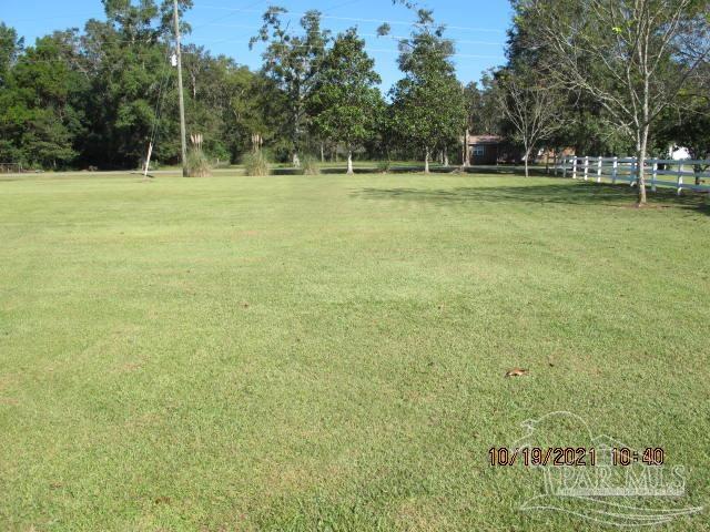 6161 Mitchell Road Walnut Hill, FL 32568 - Photo 41 of 49 Gallery Image 41