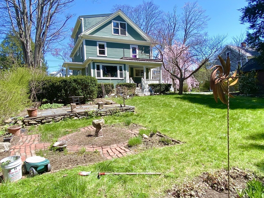 14 Nutting Avenue Amherst, MA 01002 - Photo 38 of 41 a front view of a house with garden