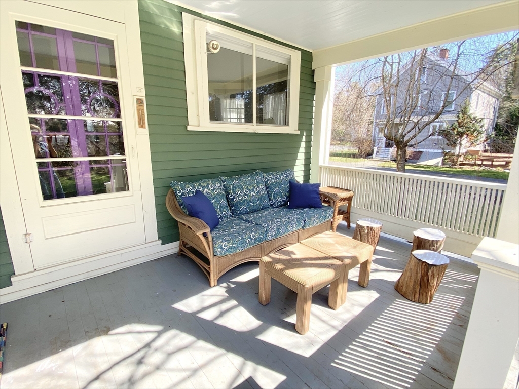 14 Nutting Avenue Amherst, MA 01002 - Photo 8 of 41 a living room with furniture and a window