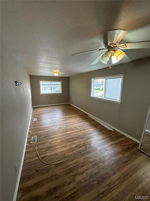 1005 Edgehill Drive Ferguson, MO 63135 - Photo 15 of 16