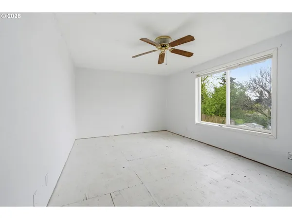 $319,000 | 510 Churchman Street, Willamina, OR 97396
