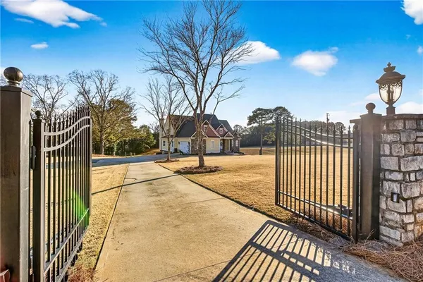 $849,900 | 110 Riverbend Court, McDonough, GA 30252