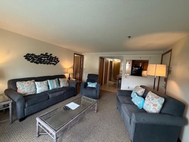 1373 Post Road, Unit 8B Wells, ME 04090 - Photo 4 of 22 LIVING ROOM