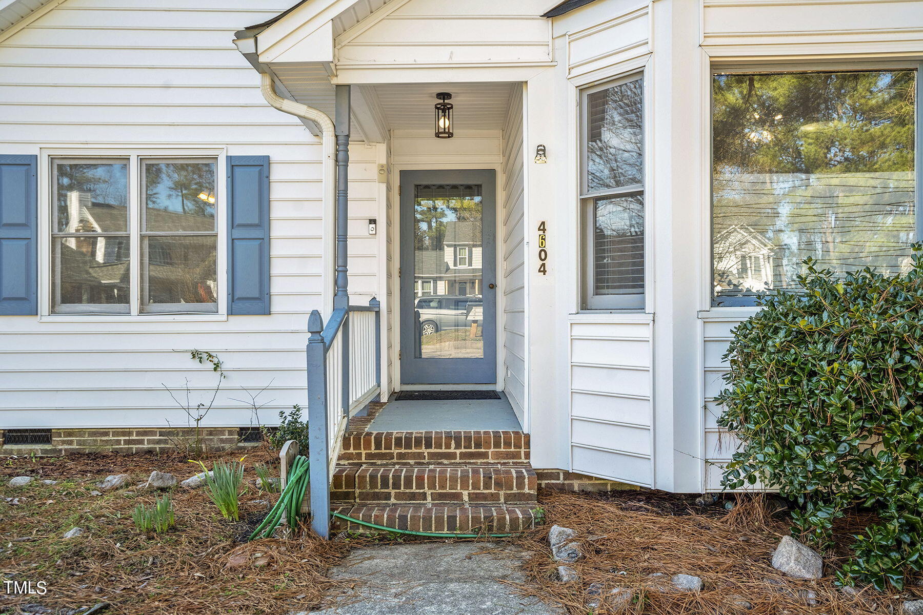 4604 Hollirose Place Raleigh, NC 27616 - Photo 3 of 26 3-web-or-mls-4604 Hollirose Pl-1-4